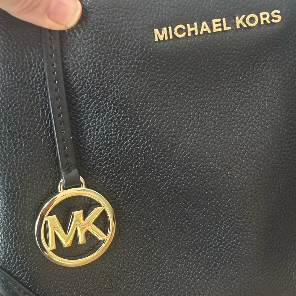 Michael Kors Nicole Black Pebbled Leather Shoulder Bag NWT